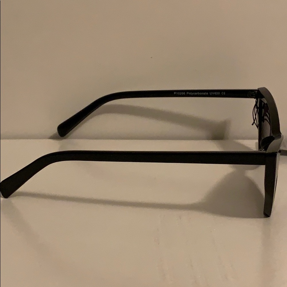 🆕 🆑 SUNGLASSES - Picture 2 of 7